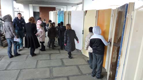 Market Estate Behind-closed-doors