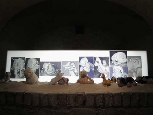 Hinchee Hung Brought-to-light04