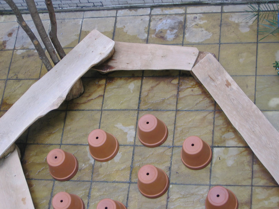 Hinchee-Hung-Noel-Park-seating