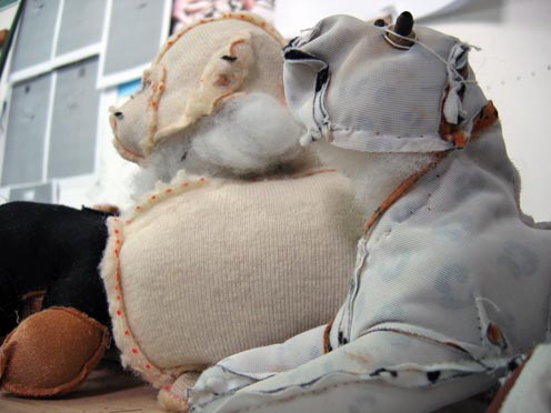 Hinchee-Hung-Soft-toys-dark-work03