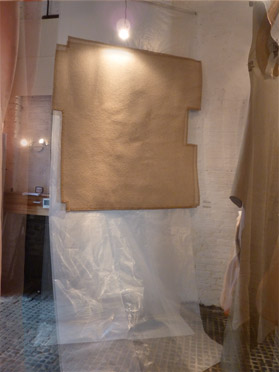 Hinchee Hung pocket-chattel